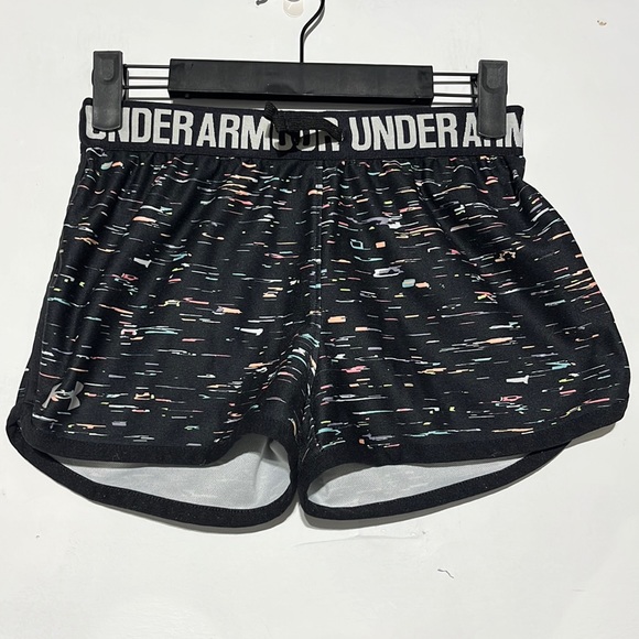 Under Armour Girl’s Play Up Multicolor Printed Shorts Size Youth Medium - Picture 3 of 8